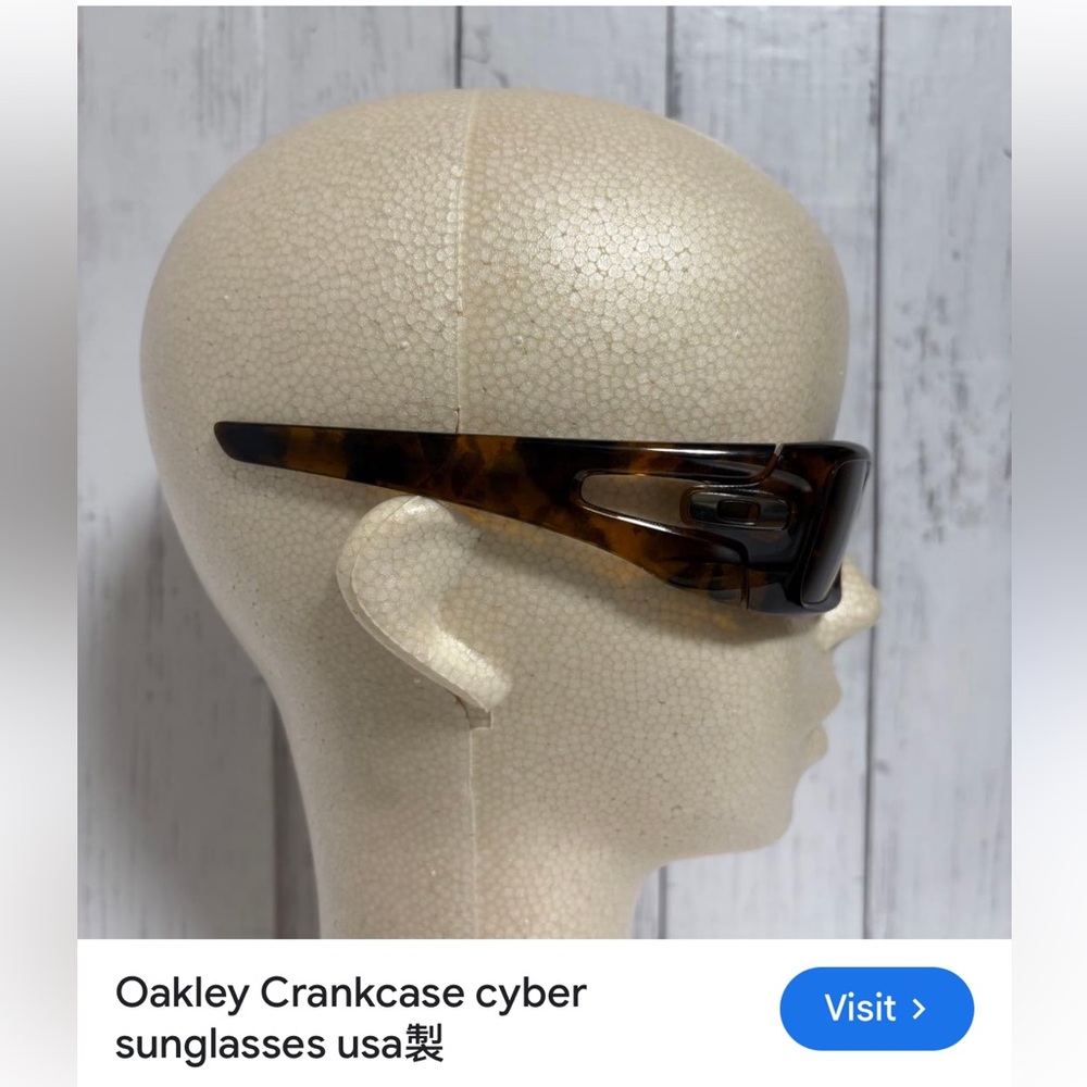 Elegant Tortoise Shell Sunglasses - Picture 13 of 14